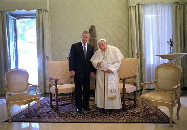 President George W. Bush and Pope John Paul II, 2001